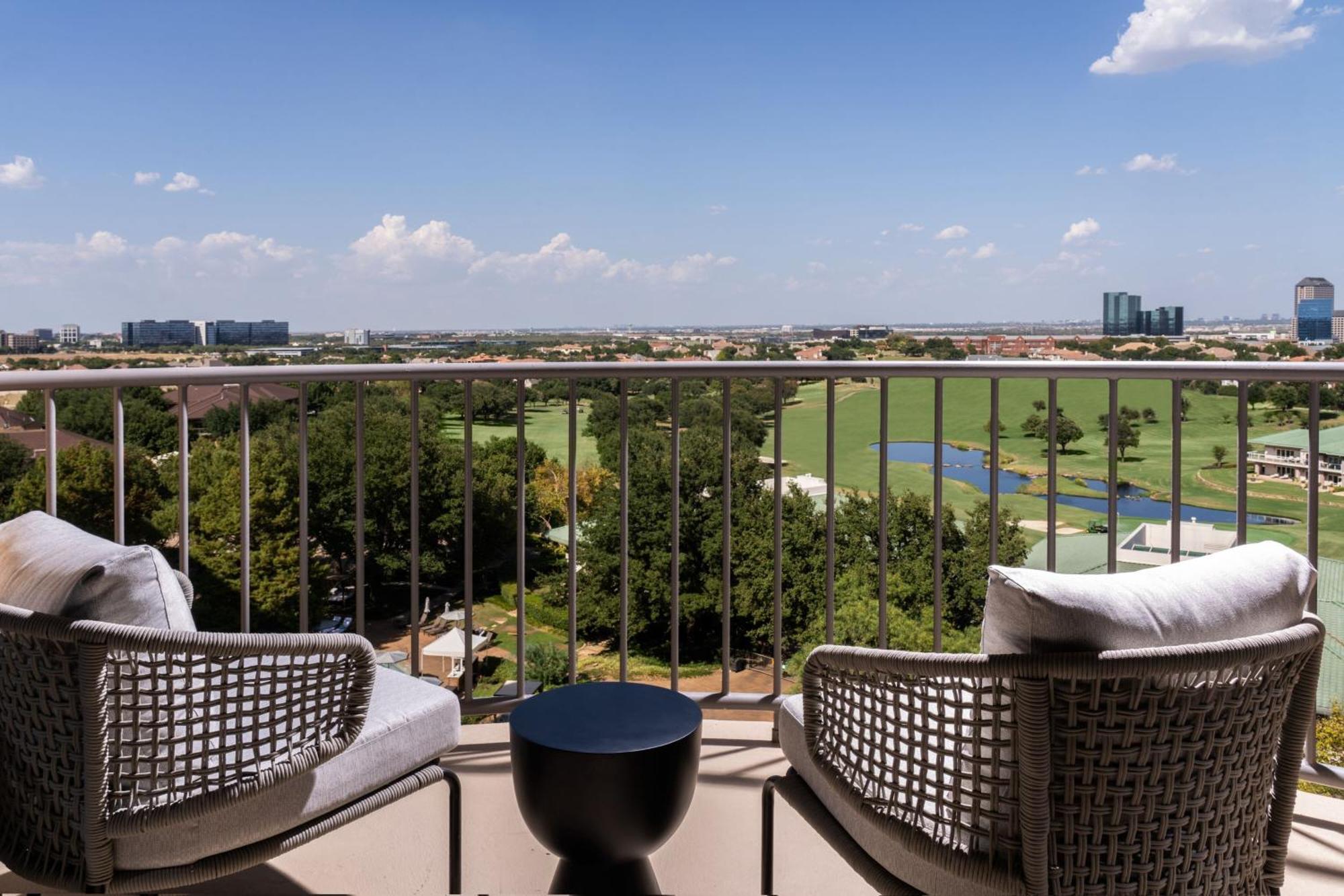 The Ritz-Carlton Dallas, Las Colinas Irving Bagian luar foto